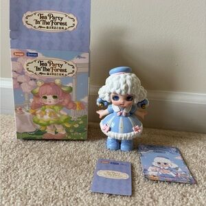 NIB Tea Party In The Forest poodle sweetie